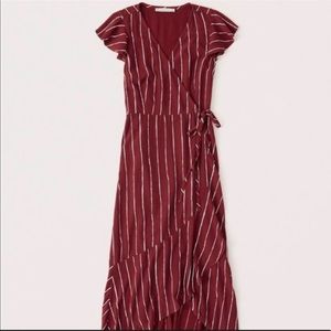 Wrap midi dress NWT